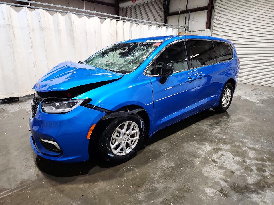 2026 Chrysler Pacifica VIN 2C4RC1BG3TR196508 COPART salvage auction — FRONT END, FL - CERT OF TITLE SLVG REBUILDABLE (P), sold $9,000 on 2026-07-27 (photo 1)