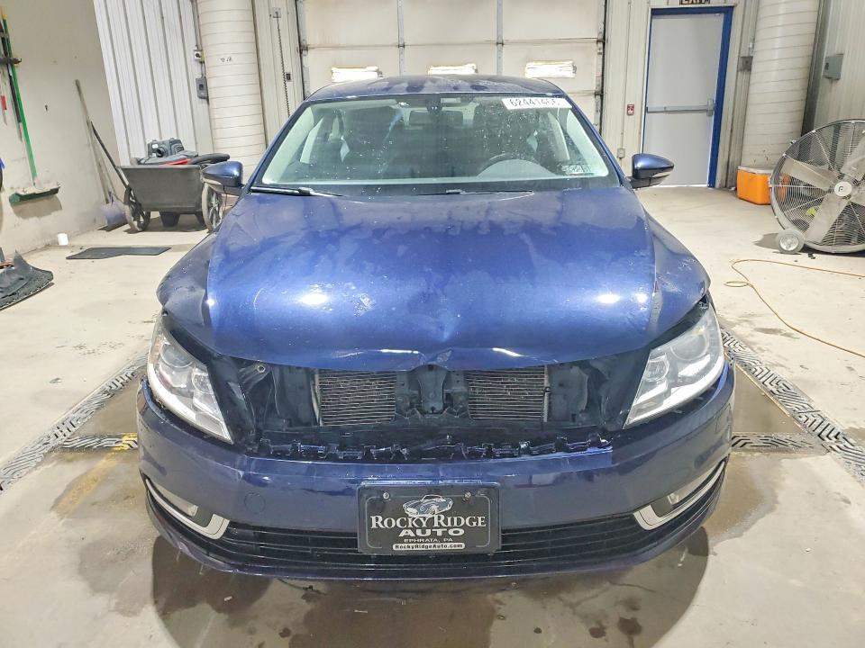 2014 Volkswagen VIN WVWBP7AN2EE501649 COPART salvage auction — FRONT END, Pa - Certificate Of Salvage, sold $900 on 2026-08-06 (photo 5)