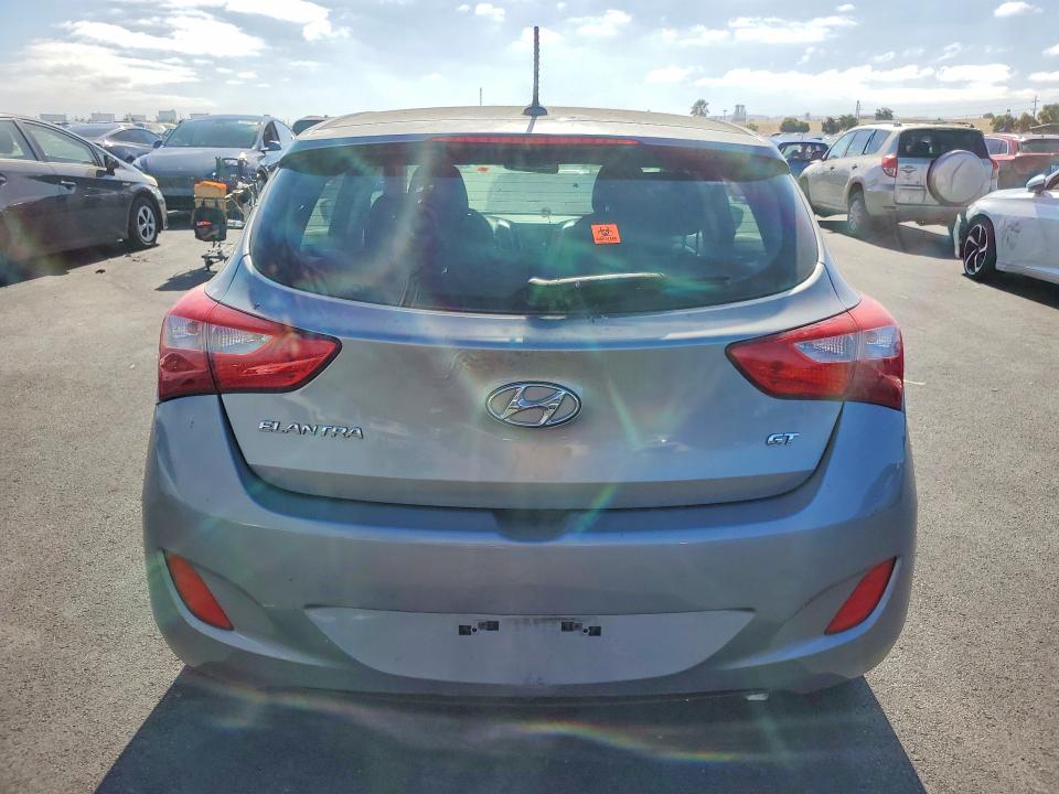 2014 Hyundai Elantra VIN KMHD35LH6EU193922 COPART salvage auction — VANDALISM, Ca - Dis/Dlr/Exp Only Clean Title, sold $1,000 on 2026-07-27 (photo 6)