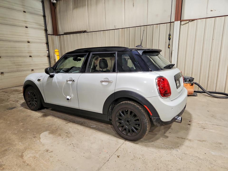 2020 Mini Cooper VIN WMWXU7C04L2M35052 COPART salvage auction — SIDE, Salvage Title, sold $1,650 on 2026-08-07 (photo 2)