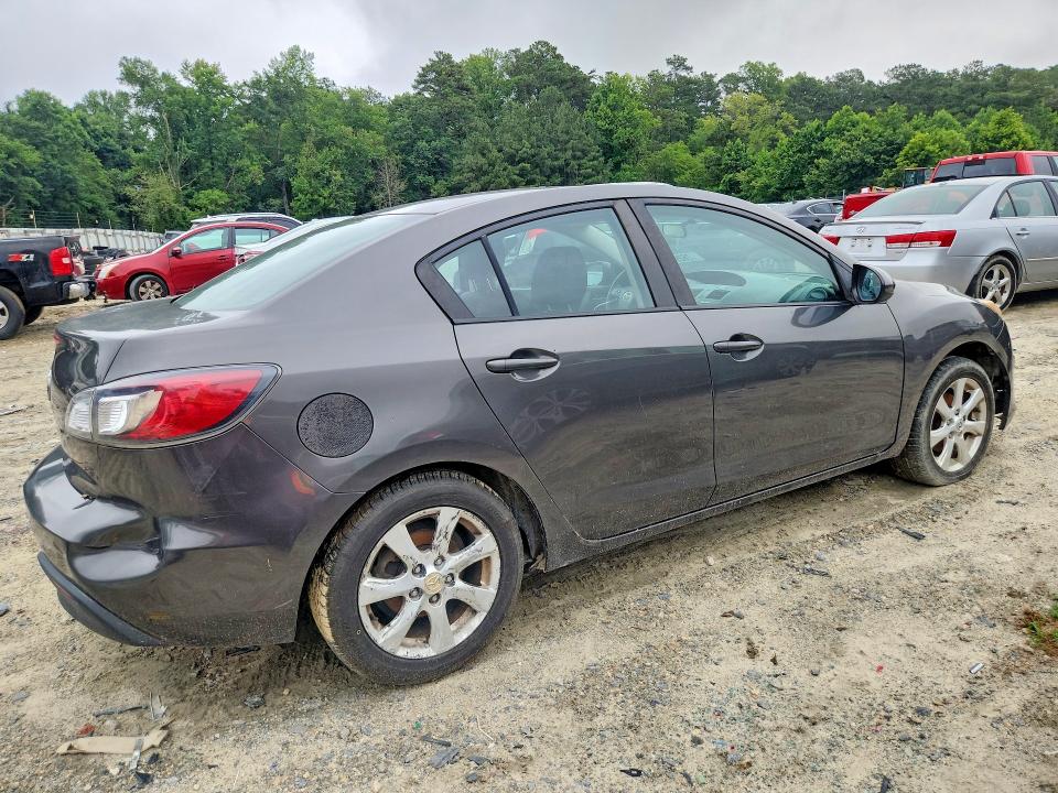 2010 Mazda 3 VIN JM1BL1SG2A1215066 COPART salvage auction — REAR END, De - Certificate Of Title, sold $225 on 2026-07-14 (photo 3)