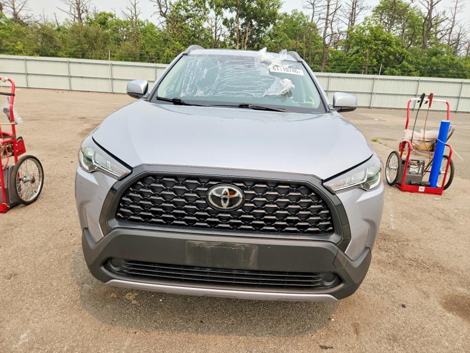 2024 Toyota Corolla cross VIN 7MUBAABG6RV097906 COPART salvage auction — ROOF, Ny - Mv-907A Salvage Certificate, sold $7,300 on 2026-07-20 (photo 5)