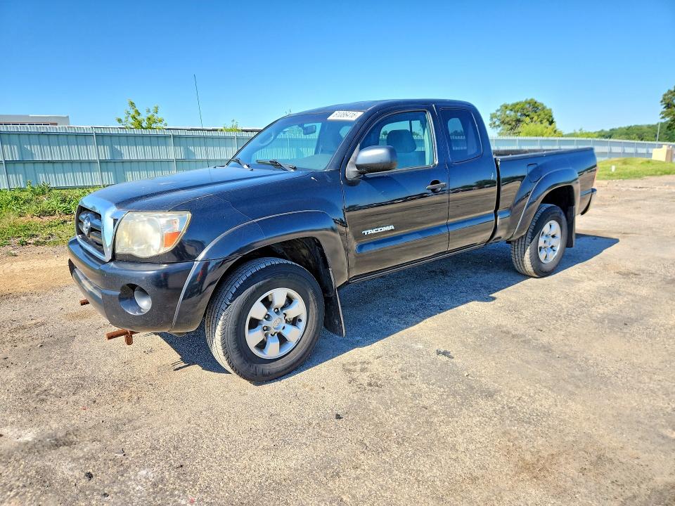 2008 Toyota Tacoma VIN 5TEUX42N38Z559924 COPART salvage auction — HAIL, WI - CERTIFICATE OF TITLE, sold $1,550 on 2026-07-21 (photo 1)