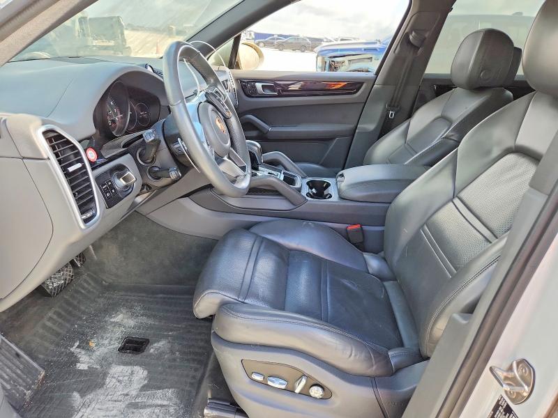 2019 Porsche Cayenne VIN WP1AA2AY2KDA05230 COPART salvage auction — INTERIOR BURN, Tx - Salvage Vehicle Title, sold $375 on 2026-08-06 (photo 7)