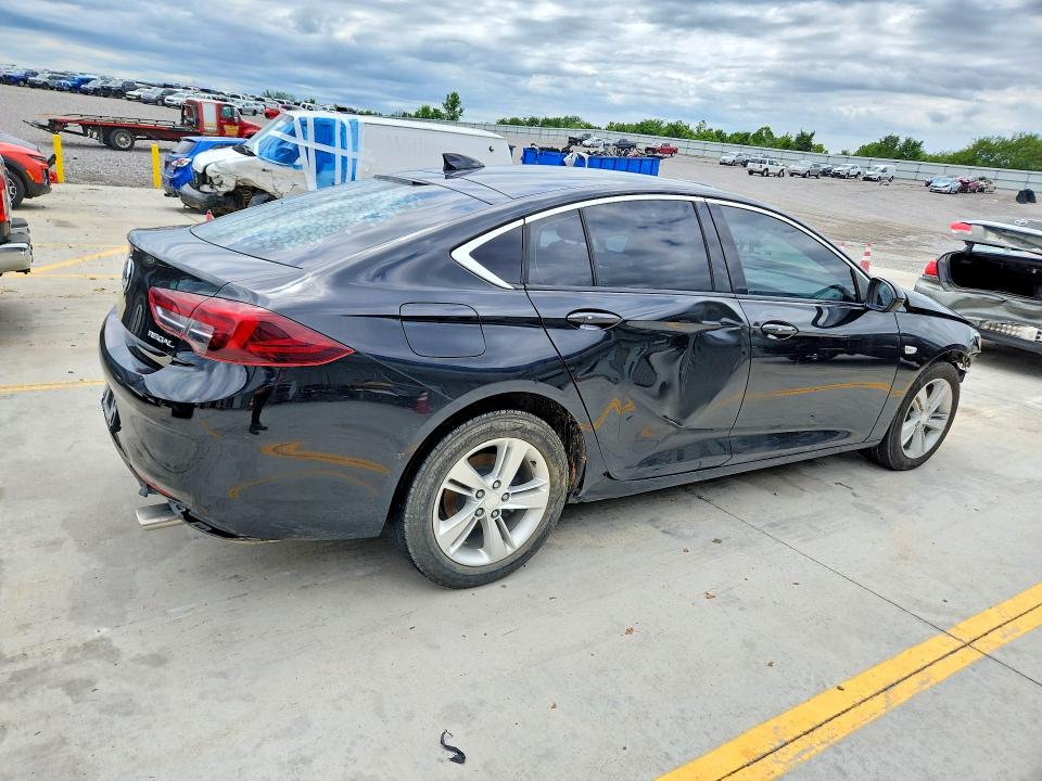 2018 Buick Regal VIN W04GL6SX6J1133953 COPART salvage auction — FRONT END, Il - Cert Of Title-Rebuilt, sold $750 on 2026-07-21 (photo 3)