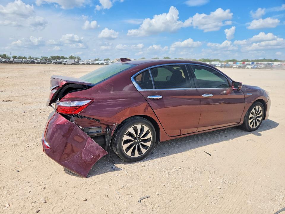 2017 Honda Accord VIN JHMCR6F54HC020561 COPART salvage auction — REAR END, Tx - Salvage Vehicle Title, sold $700 on 2026-07-16 (photo 3)