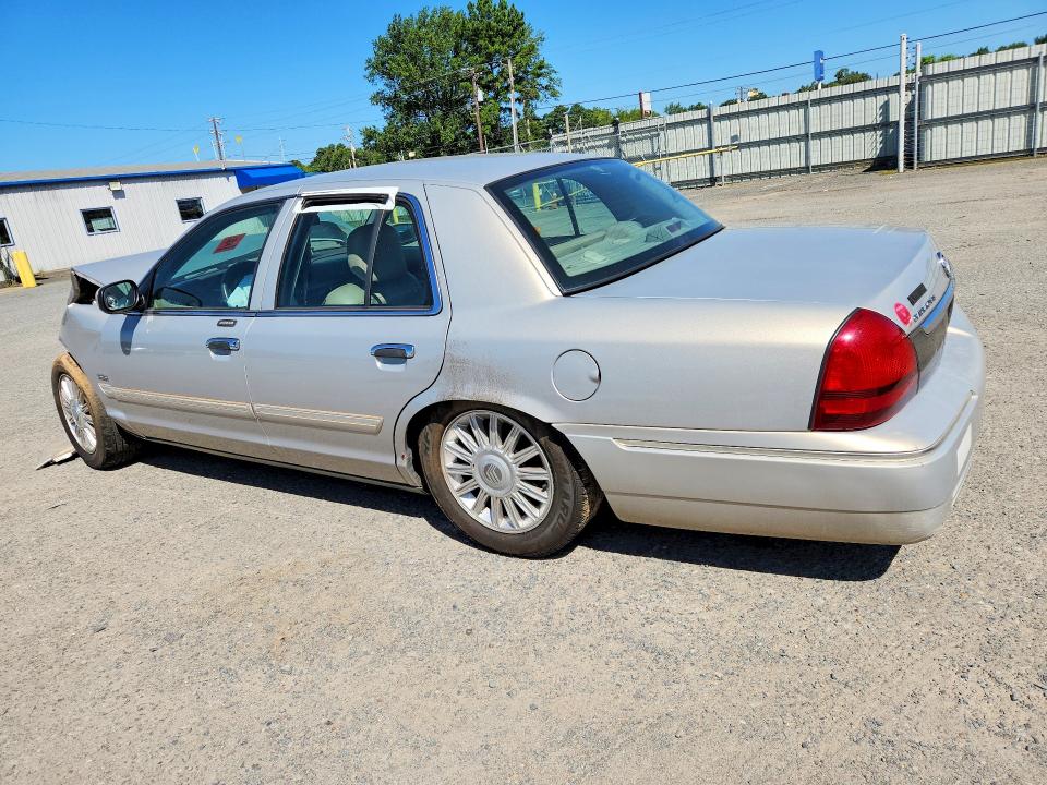 2010 Mercury Grand marquis VIN 2MEBM7FV3AX612512 COPART salvage auction — FRONT END, LA - CERT OF TITLE-SALVAGE, sold $10 on 2026-07-23 (photo 2)
