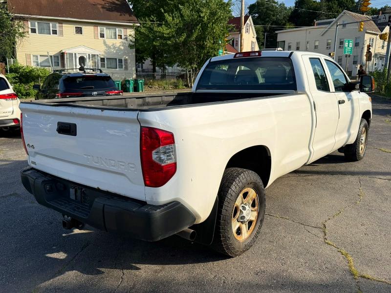2017 Toyota Tundra VIN 5TFCY5F14HX021388 COPART salvage auction — MINOR DENT/SCRATCHES, Vt - Certificate Of Title (P), sold $9,400 on 2026-07-21 (photo 3)