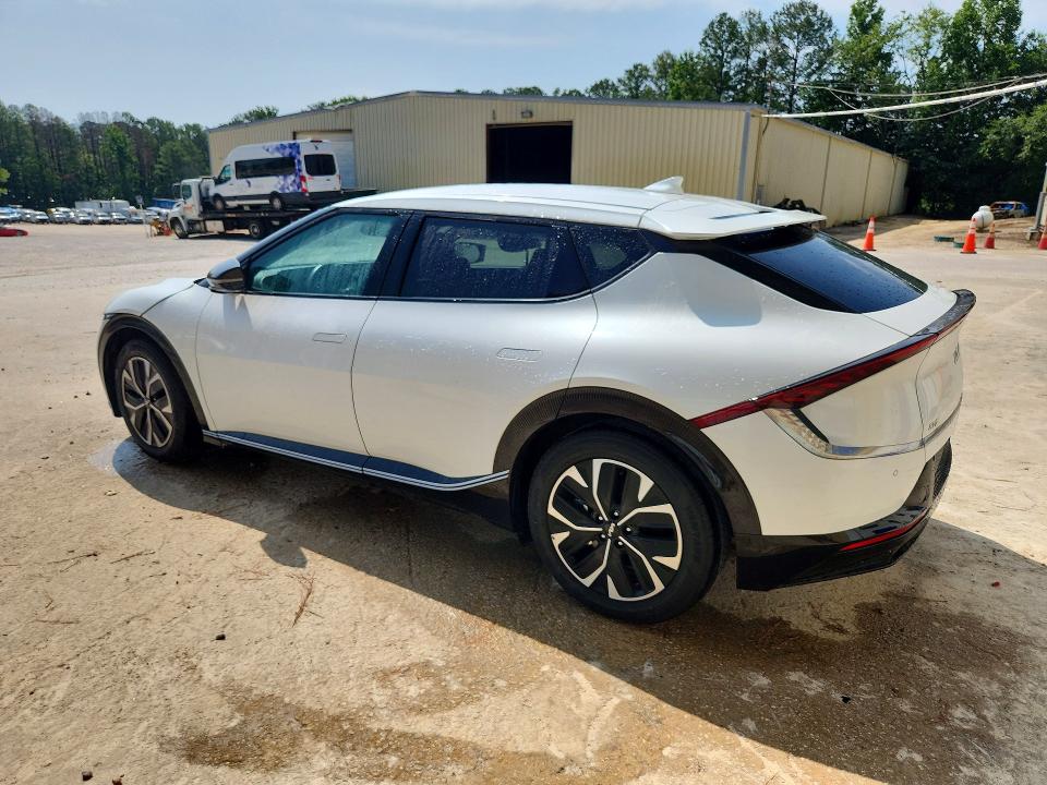 2024 Kia Ev6 VIN KNDC34LA8R5159963 COPART salvage auction — FRONT END, MA - DEALER ONLY CLEAN TITLE, sold $10,100 on 2026-07-20 (photo 2)
