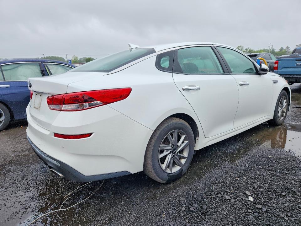 2019 Kia VIN 5XXGT4L32KG278838 COPART salvage auction — VANDALISM, Ct - Cert Of Title-Salvage, sold $475 on 2026-07-28 (photo 3)