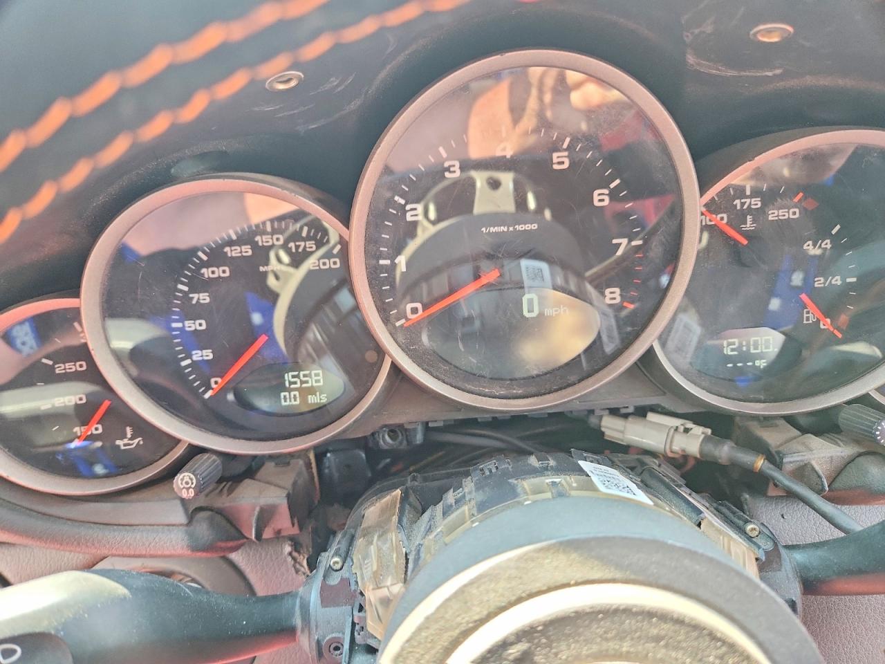 2006 Porsche 911 VIN WP0AA29946S715696 COPART salvage auction — Normal Wear, NC - SALVAGE CERTIFICATE OF TITLE, sold $30,250 on 2026-08-12 (photo 9)