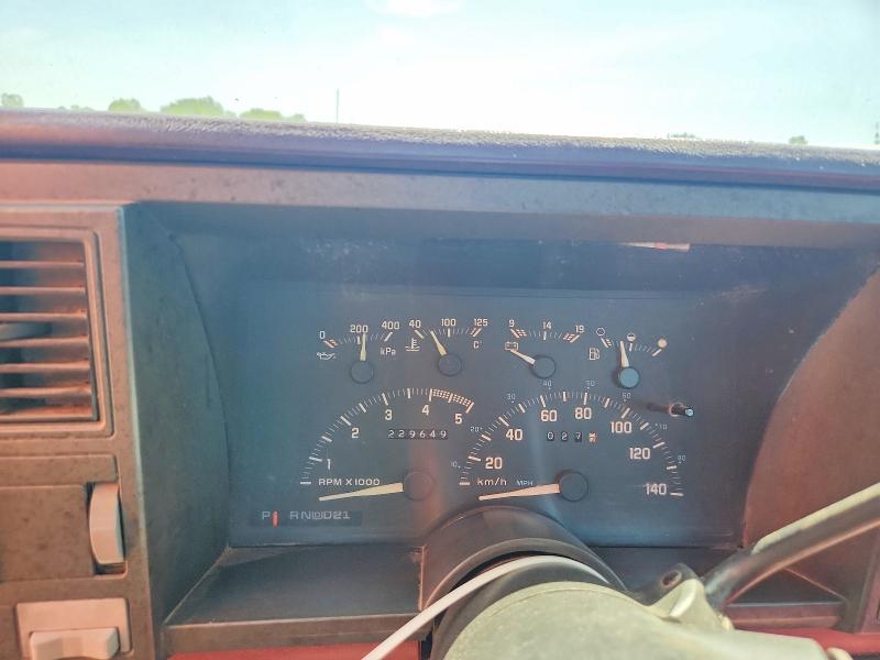 1991 Gmc SIERRA VIN 2GTDK14H0M1505970 COPART salvage auction — FRONT END, Qc - Gravement Accidente, sold $350 on 2026-08-25 (photo 9)