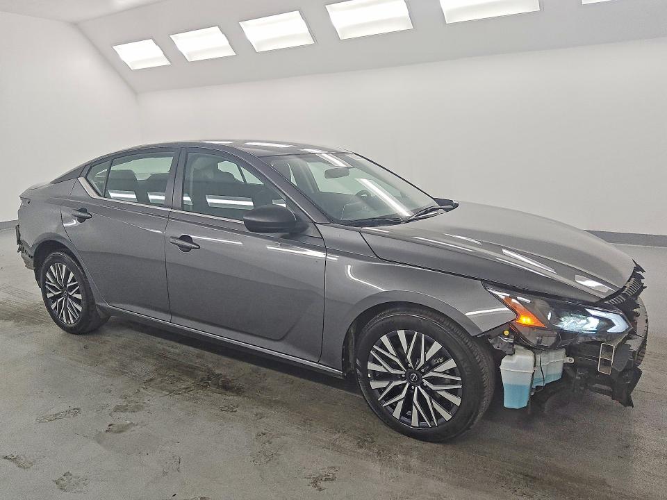 2026 Nissan Altima VIN 1N4BL4DV9TN308357 COPART salvage auction — FRONT END, CA - CERTIFICATE OF TITLE, sold $12,900 on 2026-07-27 (photo 4)