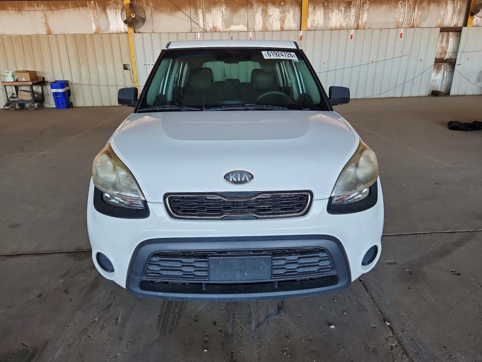 2013 Kia Soul VIN KNDJT2A56D7755359 COPART salvage auction — MINOR DENT/SCRATCHES, Nm - Certificate Of Title (P), sold $250 on 2026-07-27 (photo 5)