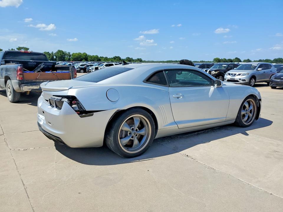 2010 Chevrolet Camaro VIN 2G1FK1EJXA9207345 COPART salvage auction — FRONT END, Tx - Certificate Of Title (P), sold $2,550 on 2026-07-09 (photo 3)