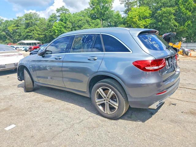 2017 Mercedes-benz Glc class VIN WDC0G4JB9HF232716 COPART salvage auction — MINOR DENT/SCRATCHES, Fl - Certificate Of Title (P), sold $6,700 on 2026-07-27 (photo 2)