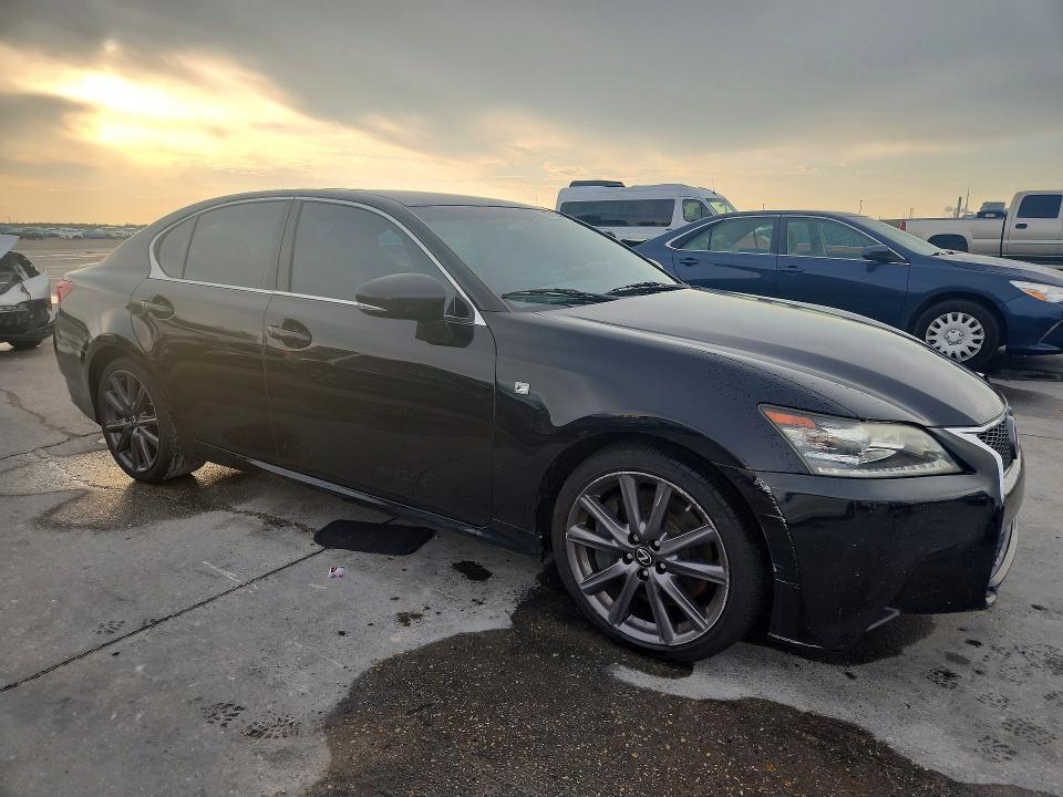 2015 Lexus VIN JTHBE1BL8FA008064 COPART salvage auction — MINOR DENT/SCRATCHES, La - Certificate Of Title, sold $2,050 on 2026-07-22 (photo 4)