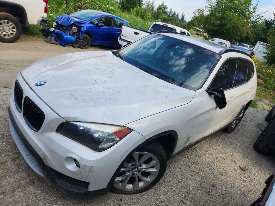 2013 BMW X1 VIN WBAVL1C59DVR86113 COPART salvage auction — SIDE, Ab - Bos - Salvage, sold $200 on 2026-07-28 (photo 1)