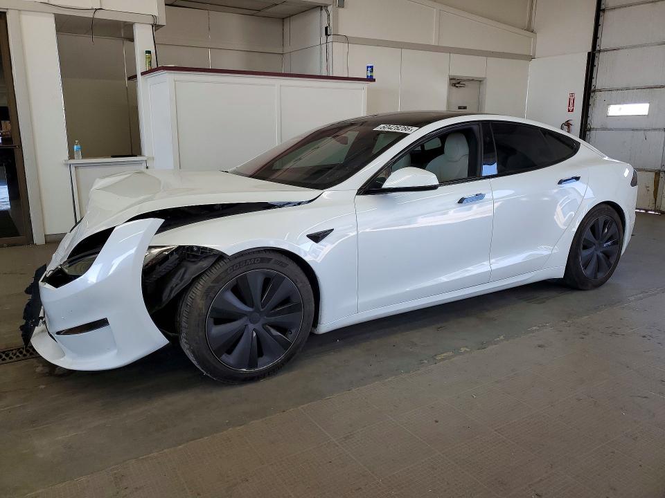 2024 Tesla Model s VIN 5YJSA1E50RF532878 — COPART salvage auction photo