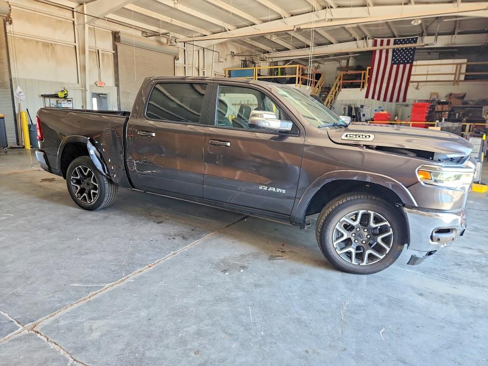 2026 Ram 1500 VIN 3C6SRFJP8T4169947 COPART salvage auction — SIDE, IL - CERTIFICATE OF TITLE, sold $32,750 on 2026-07-27 (photo 4)