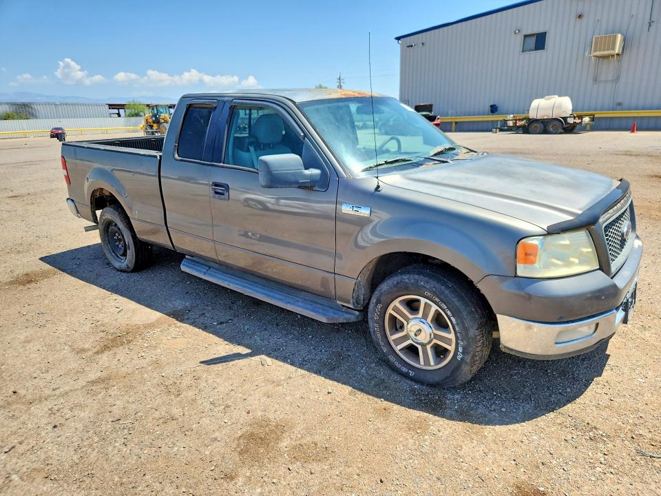 2005 Ford F-150 lightning VIN 1FTRX12WX5NB54350 COPART salvage auction — MECHANICAL, Az - Certificate Of Title, sold $375 on 2026-07-31 (photo 4)