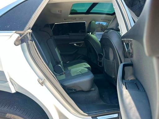 2023 Audi Q8 VIN WA1EVBF15PD015447 COPART salvage auction — MINOR DENT/SCRATCHES, Mi - Certificate Of Title, sold $38,500 on 2026-09-14 (photo 5)