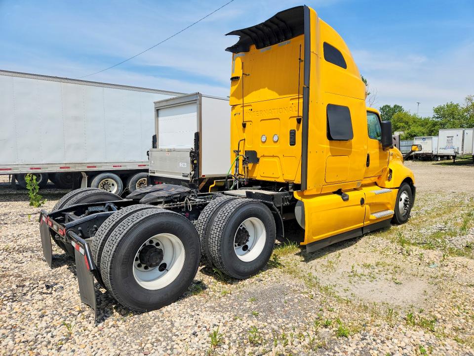2026 International VIN 3HSDZSZR0TN243637 COPART salvage auction — SIDE, Az - Cert Of Title - Salvage, sold $50,500 on 2026-08-13 (photo 3)