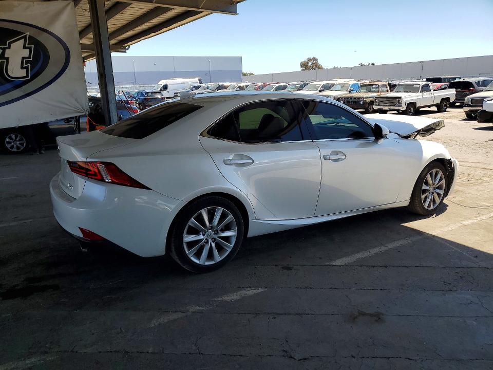 2014 Lexus Is VIN JTHBF1D2XE5035453 COPART salvage auction — FRONT END, CA - SALVAGE CERTIFICATE, sold $2,850 on 2026-07-23 (photo 3)