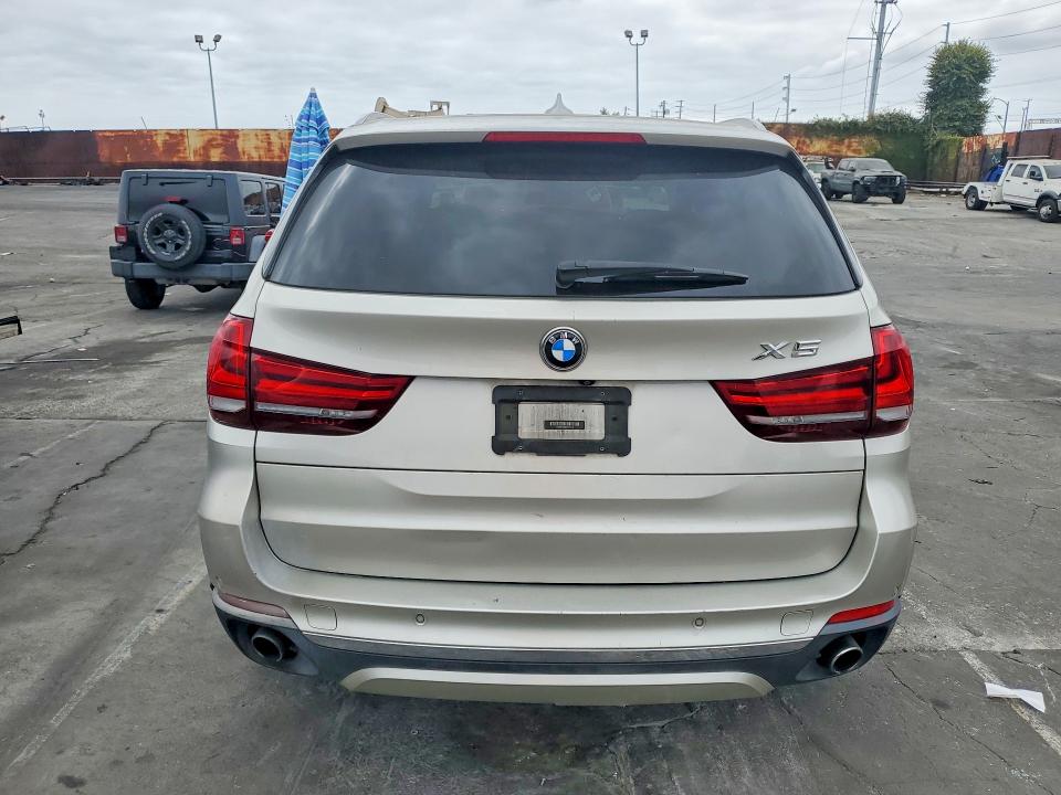 2016 BMW X5 VIN 5UXKR2C52G0R70118 COPART salvage auction — NORMAL WEAR, Ca - Dis/Dlr/Exp Only Clean Title, sold $2,650 on 2026-07-29 (photo 6)