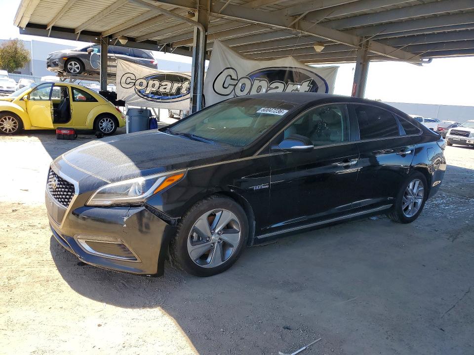 2017 Hyundai Sonata VIN KMHE34L3XHA064476 COPART salvage auction — FRONT END, Ca - Dis/Dlr/Exp Only Clean Title (P), sold $2,975 on 2026-07-24 (photo 1)