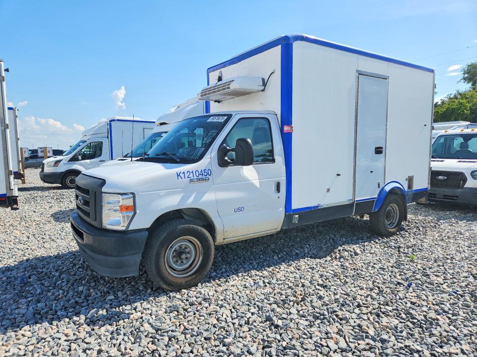 2023 Ford Econoline VIN 1FDWE3FK6PDD18824 COPART salvage auction — MINOR DENT/SCRATCHES, FL - CERTIFICATE OF TITLE (P), sold $9,700 on 2026-07-28 (photo 1)