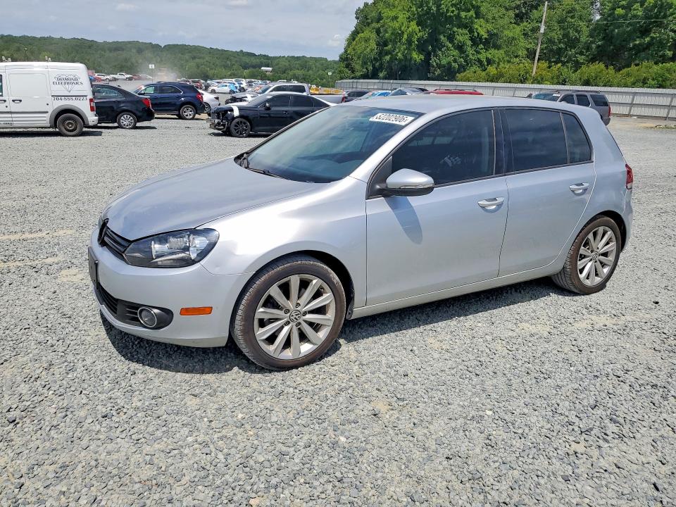 2014 Volkswagen Golf VIN WVWDM7AJ3EW003095 COPART salvage auction — DAMAGE HISTORY, NC - DEALER ONLY SALVAGE TITLE, sold $175 on 2026-07-30 (photo 1)