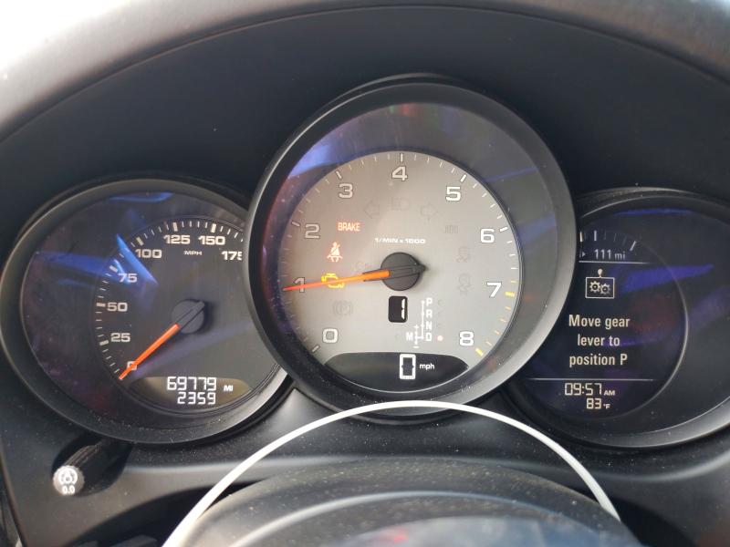 2021 Porsche Macan VIN WP1AB2A59MLB36229 COPART salvage auction — MINOR DENT/SCRATCHES, Fl - Certificate Of Title, sold $22,500 on 2026-08-14 (photo 9)