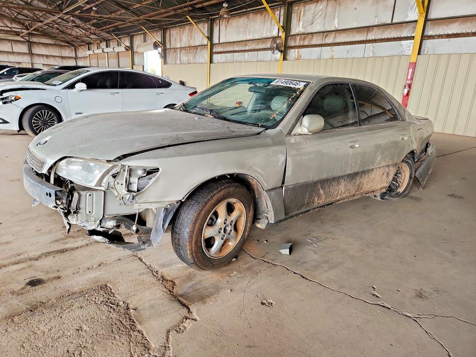 1998 Lexus Es 300 VIN JT8BF28G6W0100129 COPART salvage auction — FRONT END, AZ - CERTIFICATE OF TITLE, sold $475 on 2026-07-29 (photo 1)