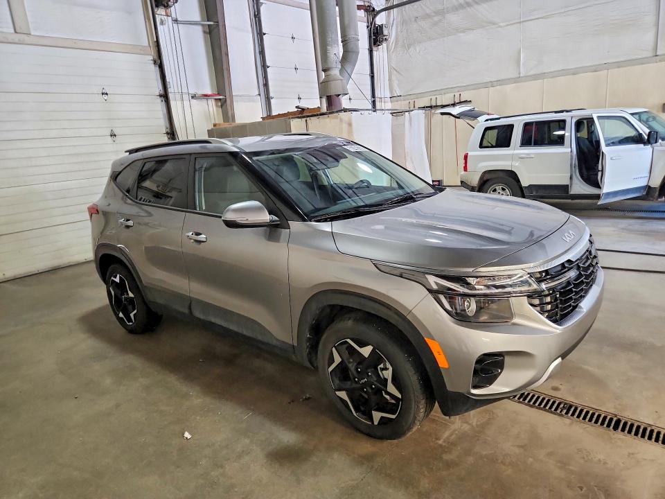 2026 Kia Seltos VIN KNDEUCAA1T7872248 COPART salvage auction — NORMAL WEAR, AK - CERTIFICATE OF VEHICLE TITLE, sold $5,200 on 2026-07-21 (photo 4)