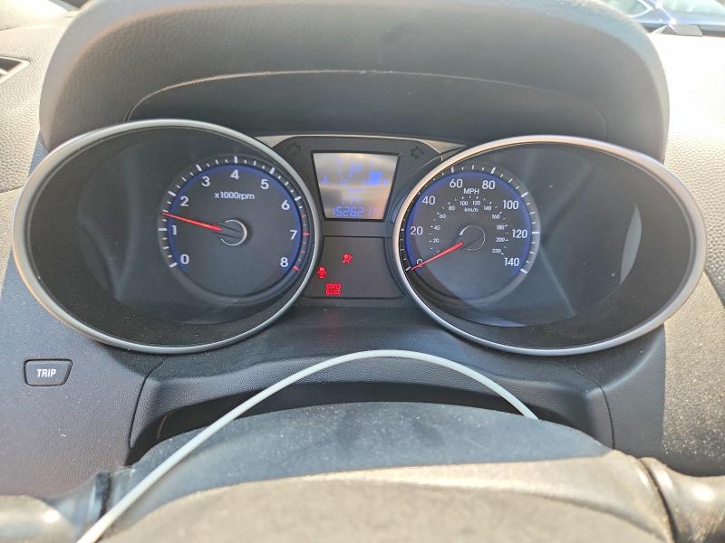 2011 Hyundai Tucson VIN KM8JU3AC2BU284905 COPART salvage auction — FRONT END, Il - Salvage Certificate, sold $525 on 2026-07-31 (photo 9)
