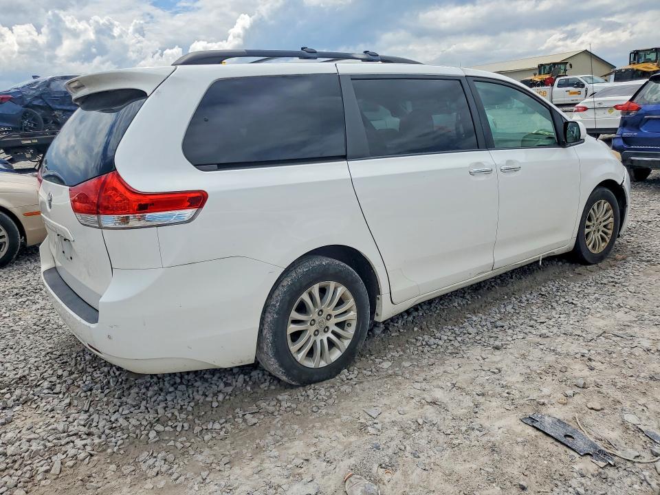 2012 Toyota Sienna VIN 5TDYK3DC8CS279248 COPART salvage auction — FRONT END, Va - Certificate Of Title (P), sold $3,550 on 2026-07-28 (photo 3)