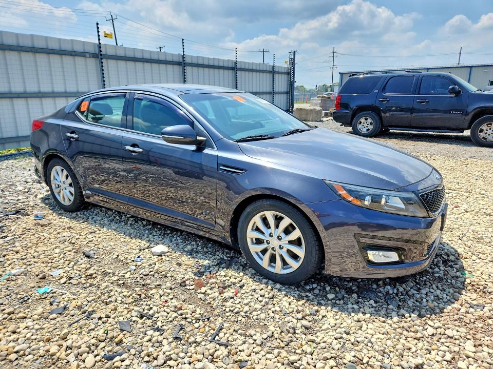 2015 Kia Optima VIN 5XXGN4A76FG492804 COPART salvage auction — WATER/FLOOD, Il - Salvage Cert-Flood, sold $550 on 2026-07-31 (photo 4)