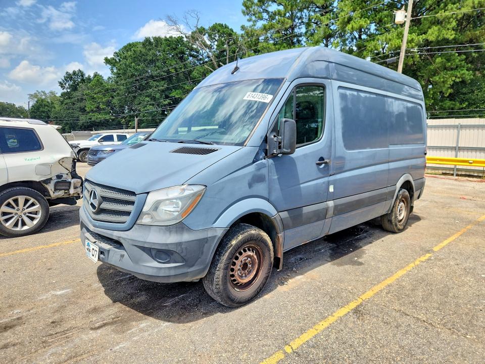 2018 Mercedes-benz Sprinter VIN WD3PE7CD6JP635573 COPART salvage auction — MECHANICAL, Fl - Certificate Of Title, sold $700 on 2026-07-27 (photo 1)