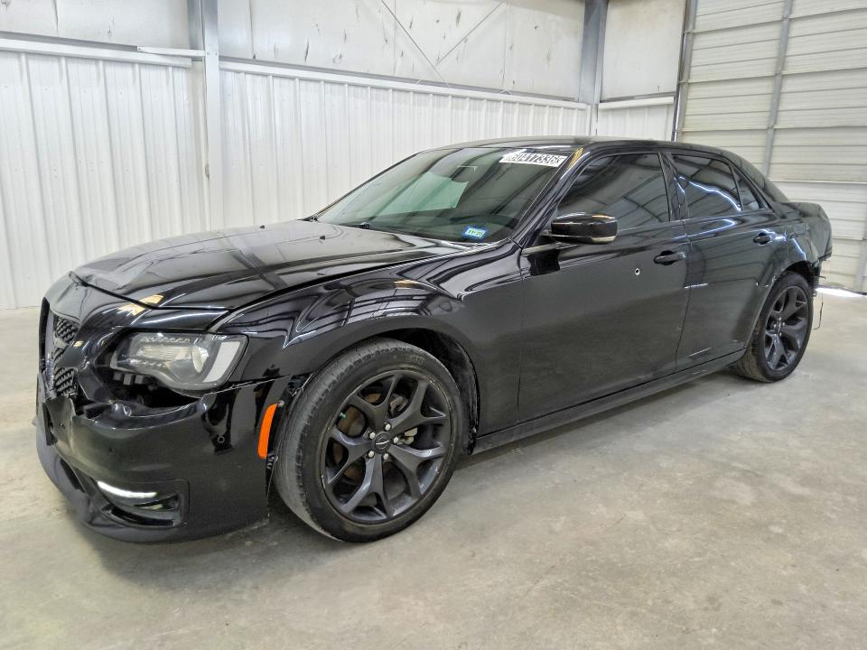 2023 Chrysler 300 VIN 2C3CCADG7PH548833 — COPART salvage auction photo