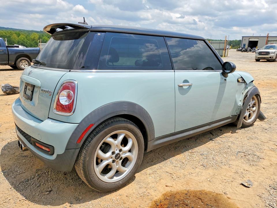 2012 Mini Cooper VIN WMWSV3C54CTY19595 COPART salvage auction — FRONT END, Va - Cert Of Title - Salvage, sold $100 on 2026-07-24 (photo 3)