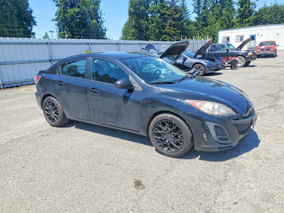2011 Mazda 3 VIN JM1BL1VF1B1474099 COPART salvage auction — FRONT END, WA - VEHICLE CERT OF OWNERSHIP-TITL, sold $1,150 on 2026-07-13 (photo 4)
