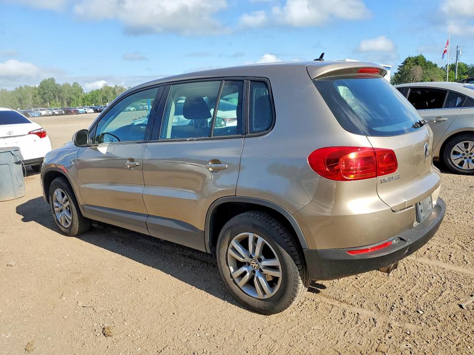 2015 Volkswagen Tiguan VIN WVGJV7AXXFW006464 COPART salvage auction — UNDERCARRIAGE, ON - PERMIT SALVAGE, sold $300 on 2026-07-16 (photo 2)