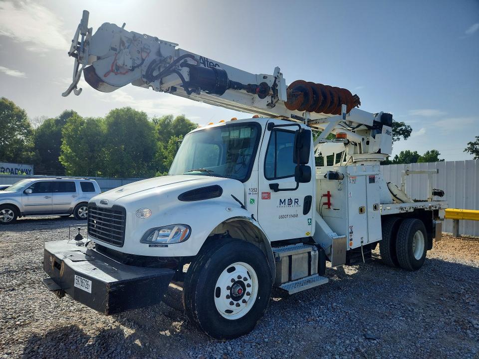 2022 Freightliner M2 VIN 1FVACXFC2NHNC4782 — COPART salvage auction photo