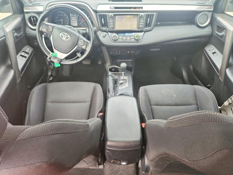 2018 Toyota Rav 4 VIN JTMWFREV9JJ208391 COPART salvage auction — WATER/FLOOD, Tx - Salvage Title-Flood Damage, sold $400 on 2026-07-30 (photo 8)