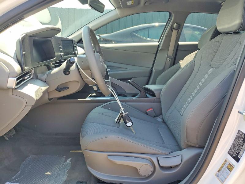 2025 Hyundai Elantra VIN KMHLL4DG0SU863049 COPART salvage auction — NORMAL WEAR, Md - Certificate Of Title (P), sold $4,250 on 2026-07-21 (photo 7)