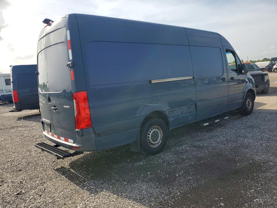 2019 Mercedes-benz Sprinter VIN WD4PF1CD7KP151936 COPART salvage auction — SIDE, TX - CERTIFICATE OF TITLE, sold $12,100 on 2026-07-28 (photo 3)