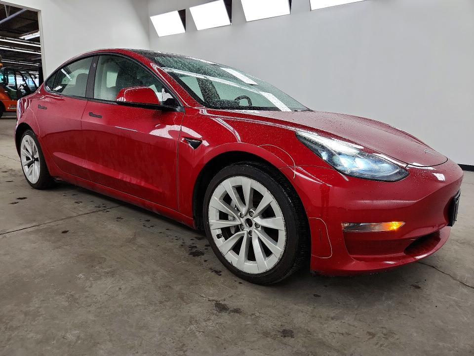 2022 Tesla Model 3 VIN 5YJ3E1EB1NF290644 COPART salvage auction — UNDERCARRIAGE, Fl - Certificate Of Title, sold $10,700 on 2026-07-27 (photo 4)