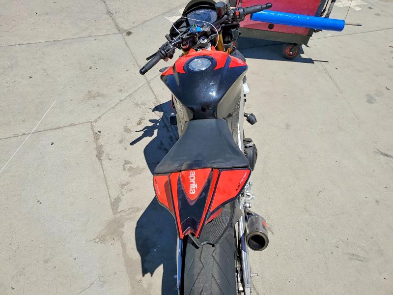 2019 Aprilia Tuono v4 VIN ZD4KGU008KS001002 COPART salvage auction — FRONT END, CA - SALVAGE CERTIFICATE, sold $2,250 on 2026-08-13 (photo 6)