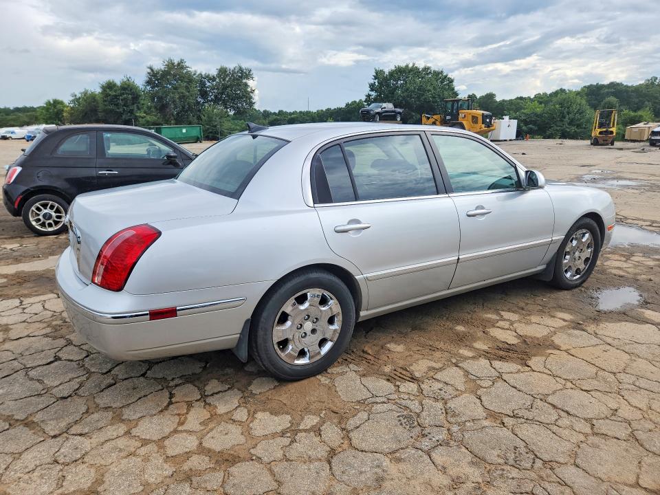 2009 Kia Amanti VIN KNALD225995174135 COPART salvage auction — MINOR DENT/SCRATCHES, NC - SALVAGE CERT-REBUILT, sold $500 on 2026-07-24 (photo 3)